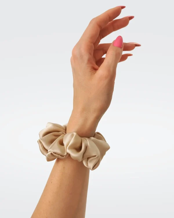 Diana_jasny_bez gumka